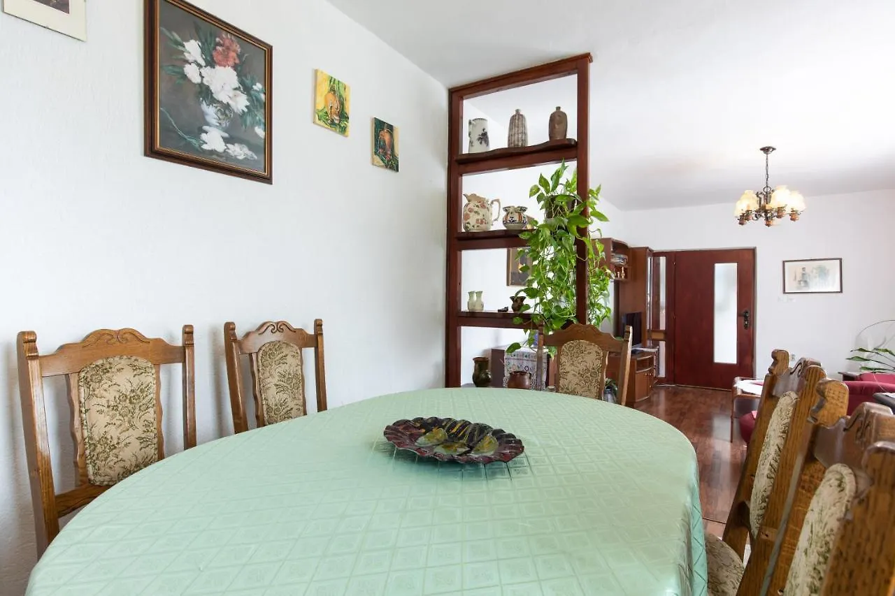 Oldtown 2 Apartment Baska  0*, Baska (Krk) Croatia