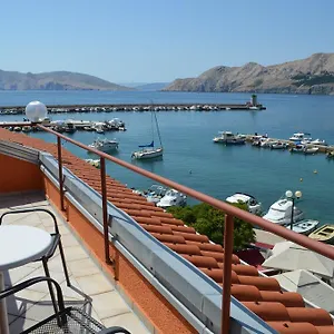 Borna Apartman